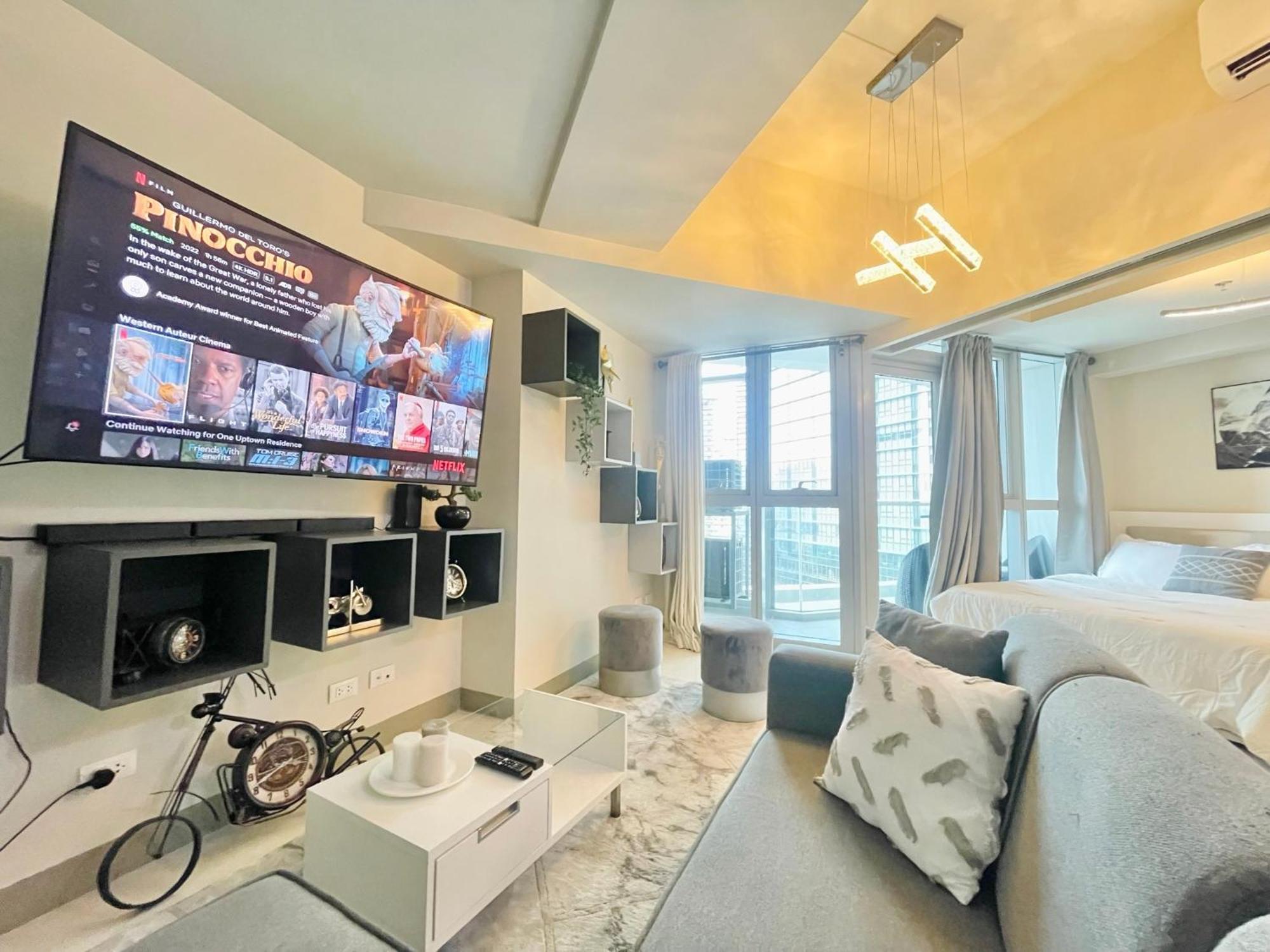 Uptown Parksuites Bgc Taguig Exterior photo
